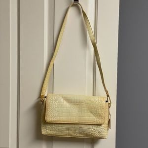 Stone Mountain Faux Leather Shoulder Handbag Purse– Pale Yellow, Reptile…
